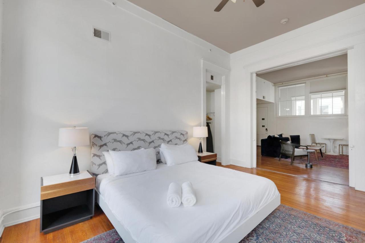 Apartment With King Bed In Downtown Луисвилл Экстерьер фото